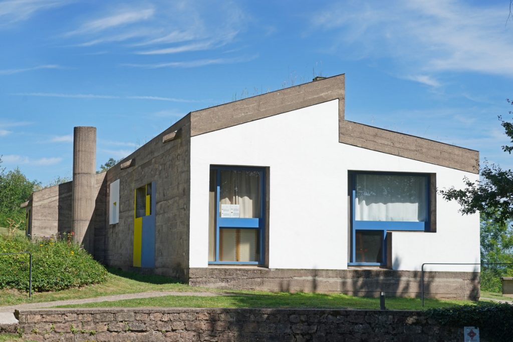 l'abri du pèlerin Le Corbusier Ronchamp