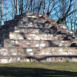 La pyramide de la paix le Corbusier Ronchamp
