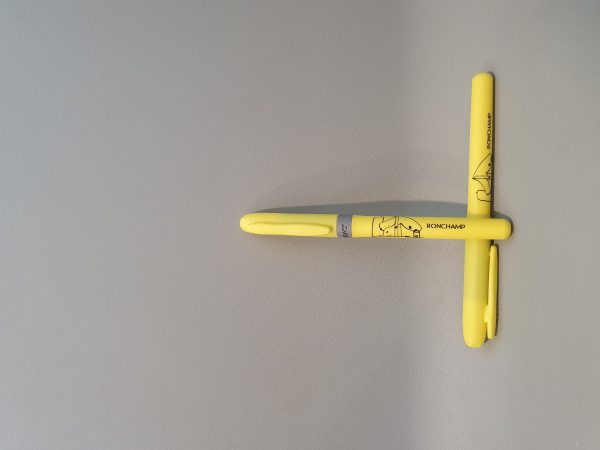Surligneur BIC® Highlighter Grip - Jaune - Chapelle de Ronchamp – Image 2
